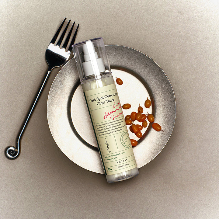 AXIS-Y Dark Spot Correcting Glow Toner — Axis-Y_DarkSpotCorrectingGlowToner_Photo6