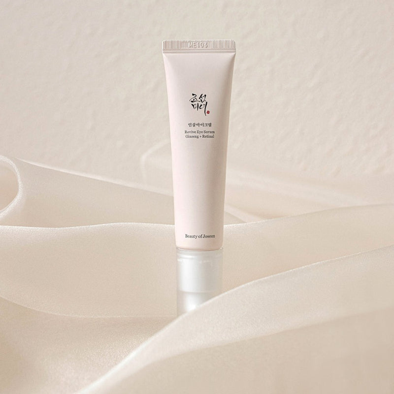 Revive Eye Cream with Retinal & Ginseng — 0O8A5809_1000x_e8c3fa78-e8c3-4dcd-8036-81715134cd28