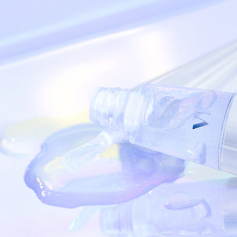 VT Reedle Shot Lip Plumper Twinkle-4. — VTCosmetics_ReedleShotLipPlumper_Photo6